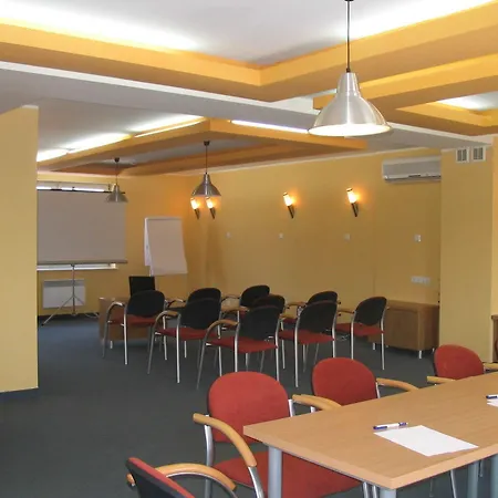 Warsaw Apartments Magnolie 